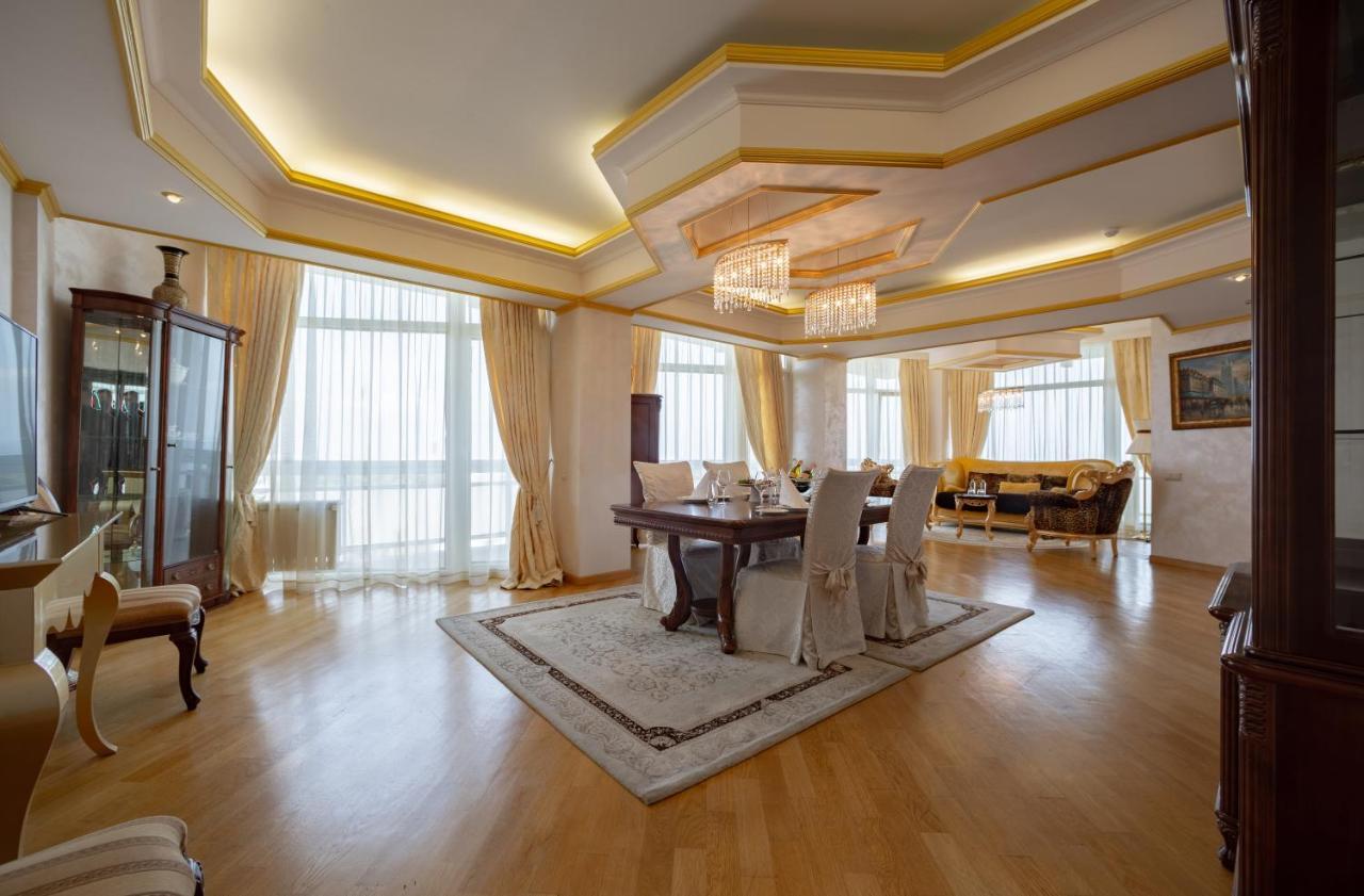 Hotel Kyiv מלון קייב
