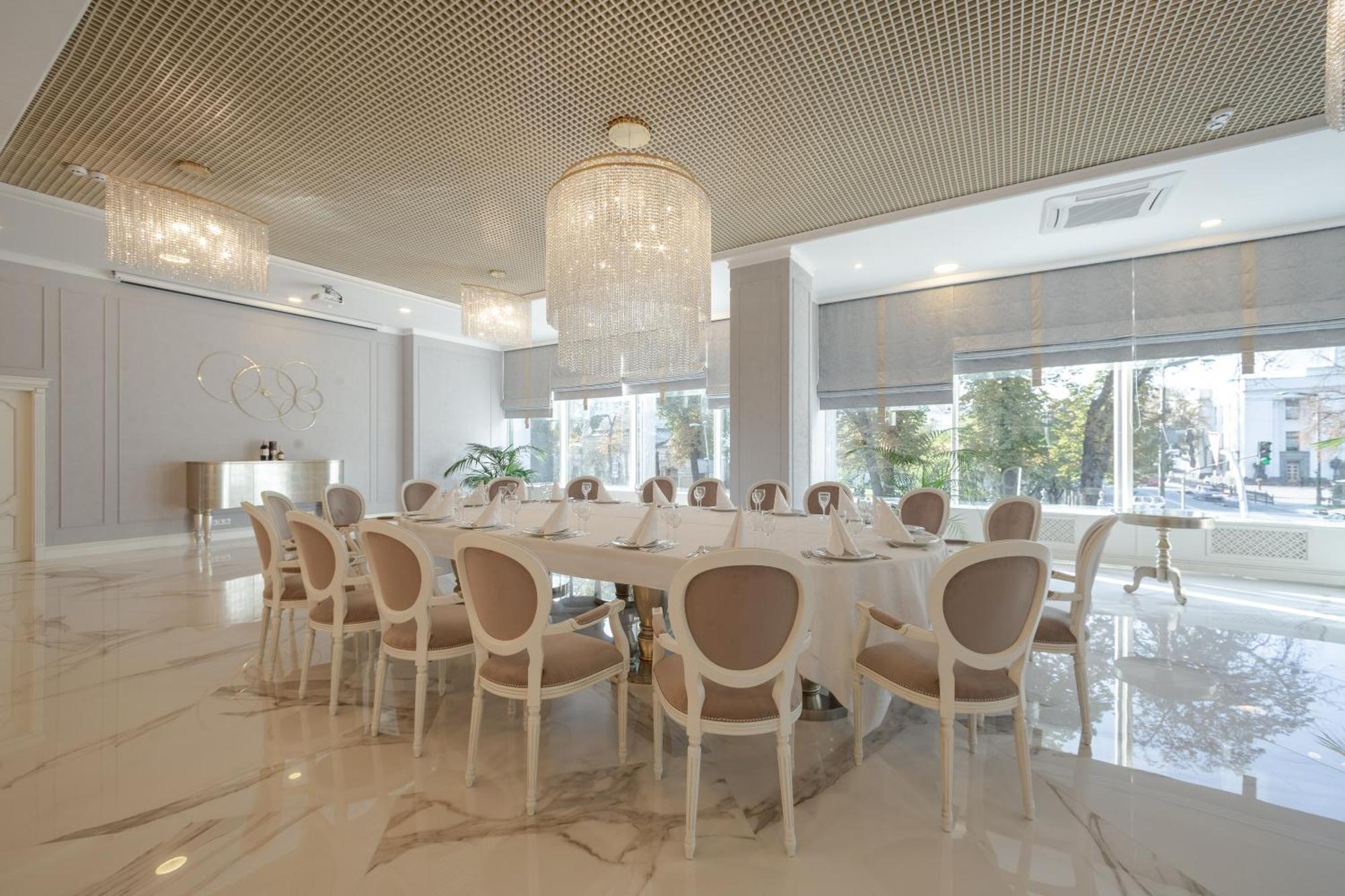 Hotel Hotel Kyiv 4*